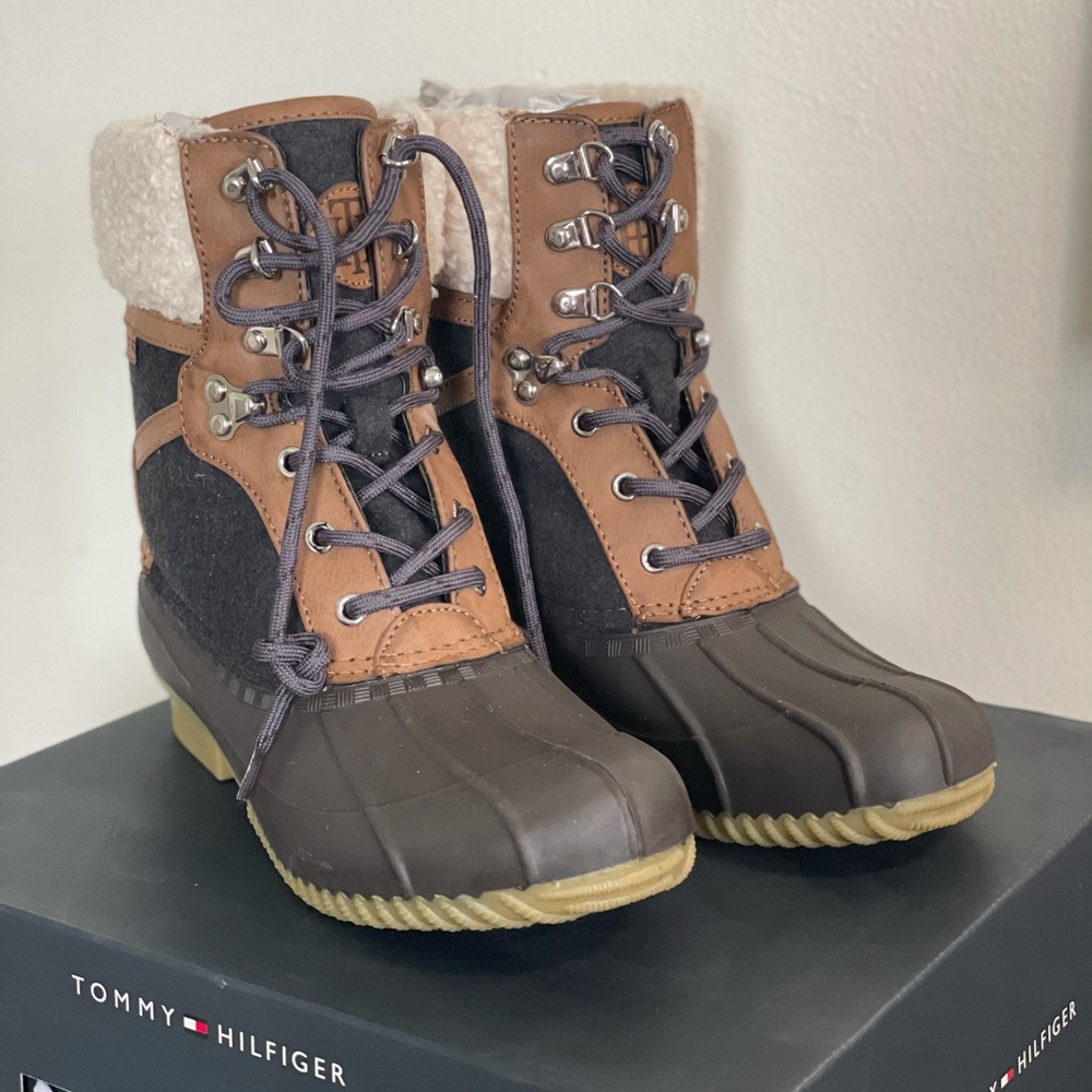 Tommy Hilfiger Winter Boots Brand New